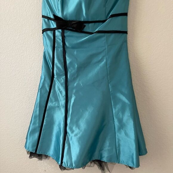 Jessica McClintock for gunne sax‎ satin mini gown - Picture 2 of 7